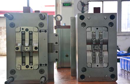  哪些因素會影響塑膠模具的壽命呢？