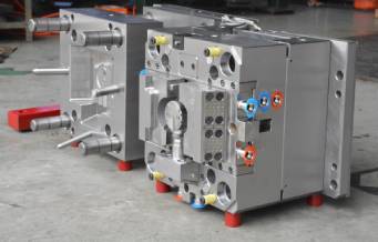 塑料注塑模具與硅膠模具有哪些區(qū)別？