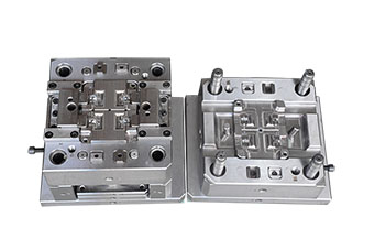 高精密塑膠模具設(shè)計4大注意事項