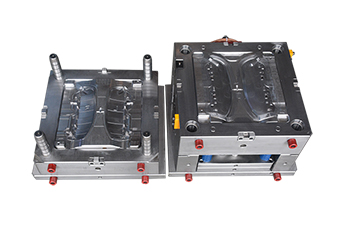 精密塑膠模具廠，精度方面可以達到0.015mm